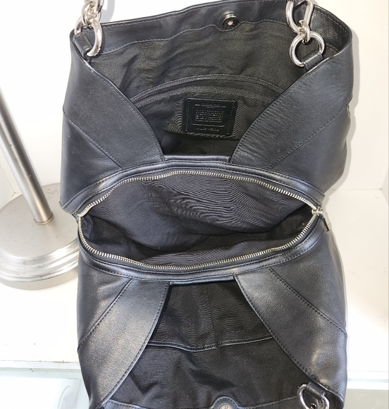 Coach Signature Jacquard/Black Leather Shoulder Bag - Picture 12 of 13